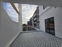 Bagnall Court (D16), Retail #456572061